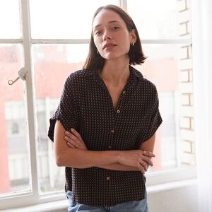 It Is Well L.A. Navy Dobby Weave Yarn Detail Button Down Blouse - Size Medium